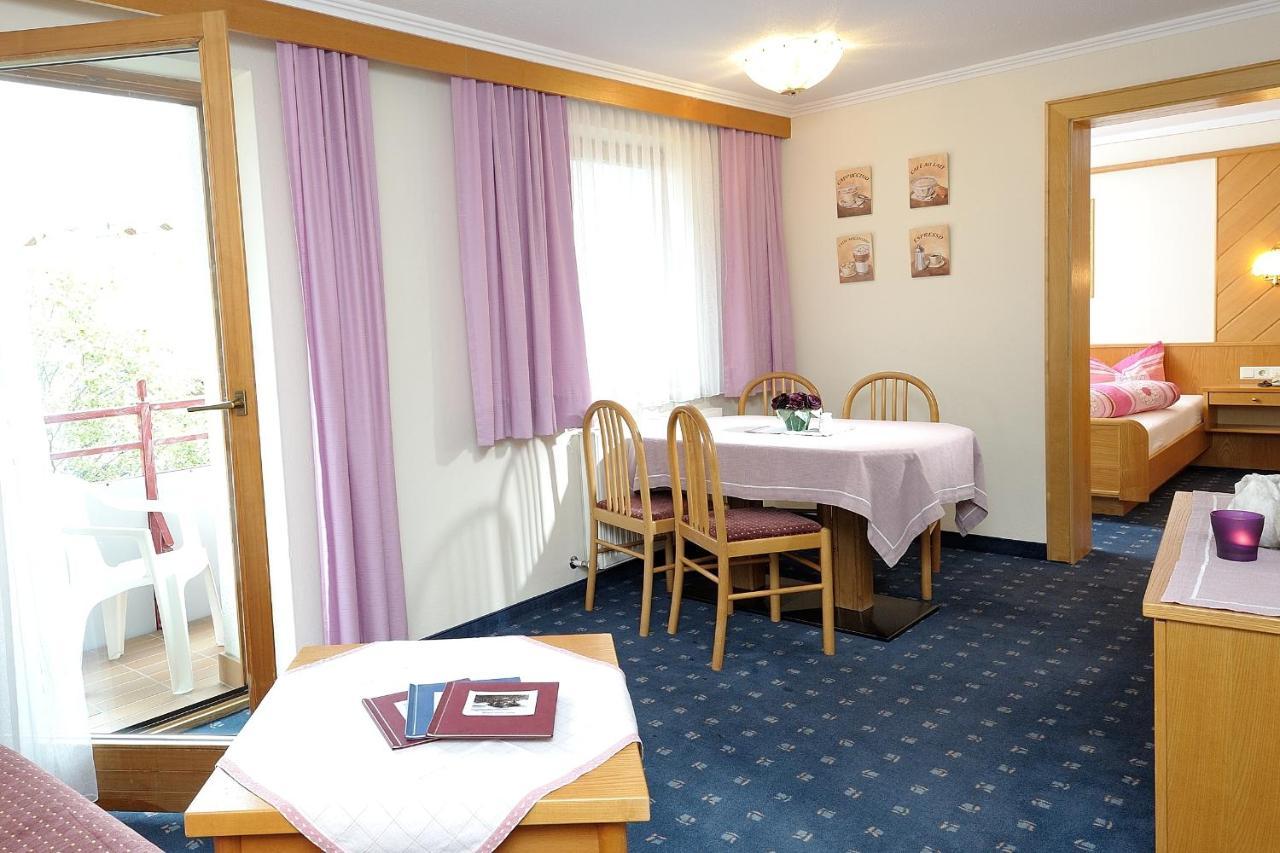 Appartement Chesa Monte イシュグル エクステリア 写真